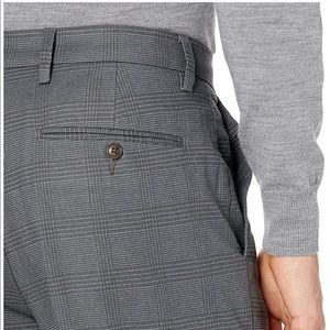 Plaid Men’s Athletic-Fit Wrinkle Free Dress Chino